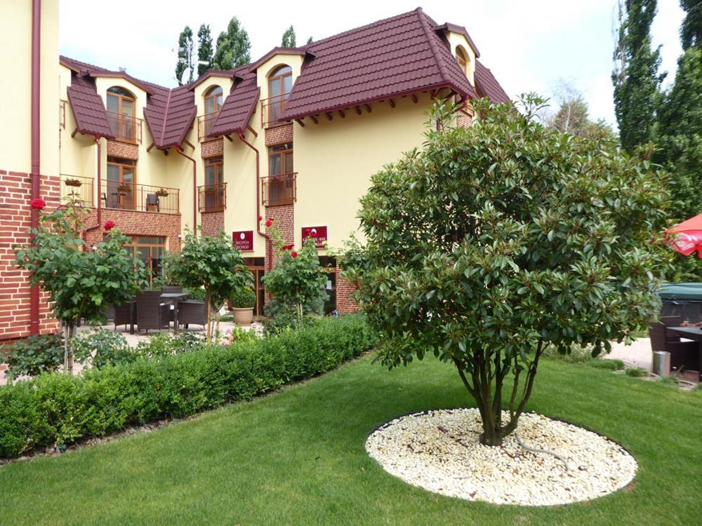 Cicov Jolan Pension & Restaurant מראה חיצוני תמונה