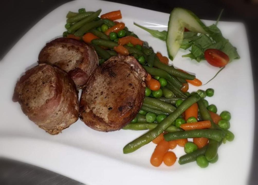 Cicov Jolan Pension & Restaurant מראה חיצוני תמונה